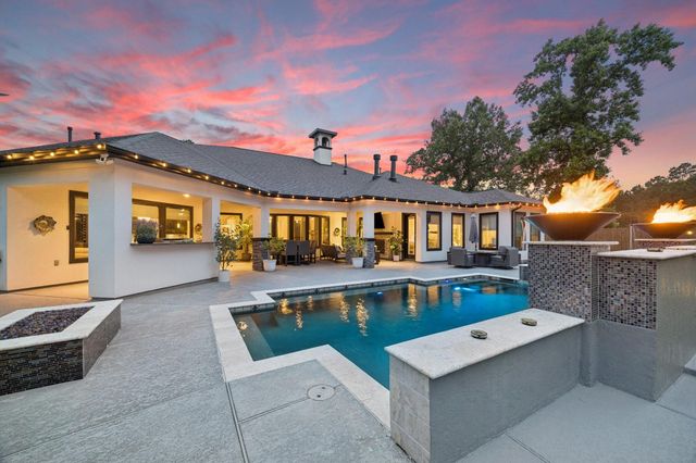 27303 E Benders Landing Blvd — Benders Landing