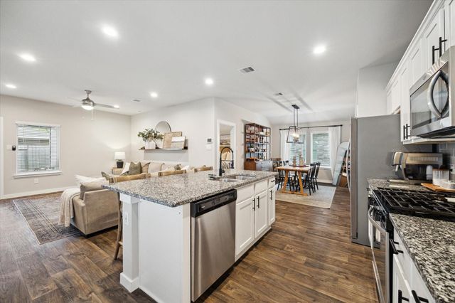 9833 Glen Brook Ln — Enclave At Dobbin