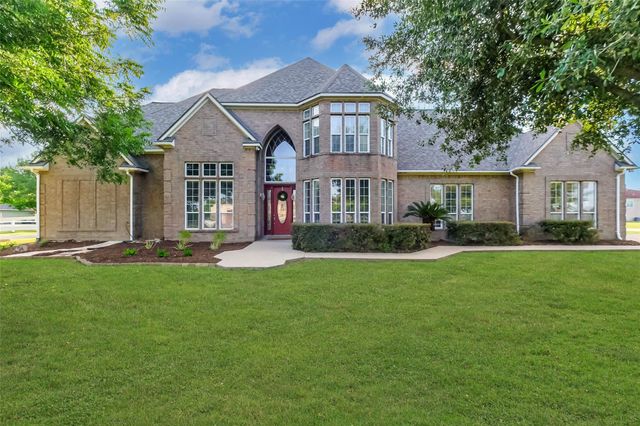 7502 Misty Meadow Ct — Bridlewood Estates