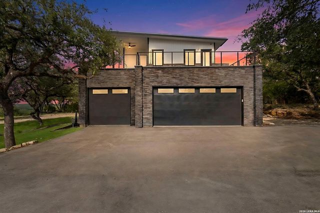 109 Pond View Ct — MYSTIC SHORES