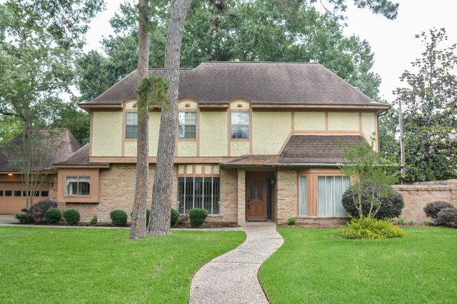 16010 Mickleham Dr — Champion Forest Sec 05