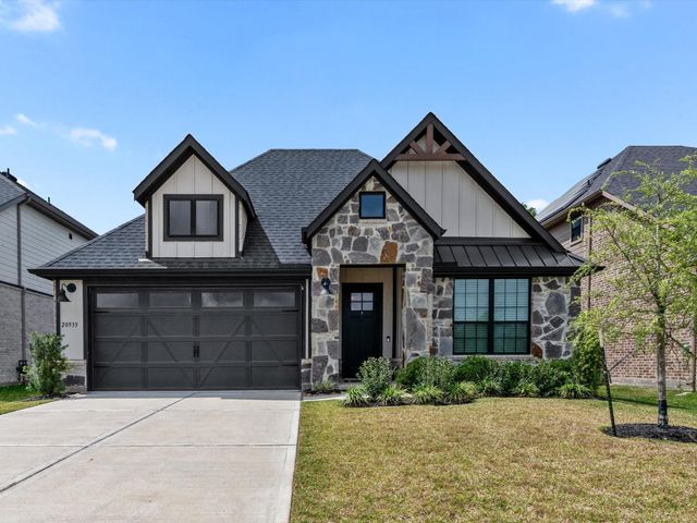 20935 Caserta Glen Ln — Ellerden