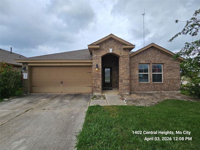 1402 Central Heights Dr — Parks Edge Sec 2
