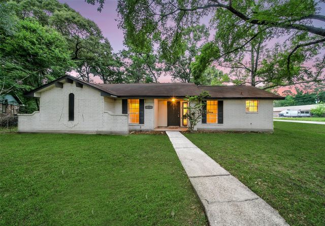 24931 Hickory Hill Rd — Timber Ridge
