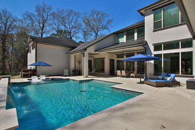 2263 Stableridge Dr — Carriage Hills 03