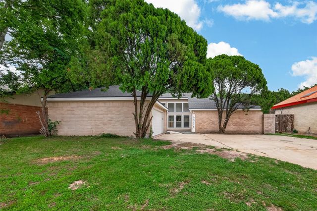 6026 Downwood Forest Dr — Inwood North Sec 03