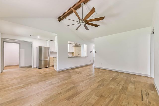 3410 Crestmeadow Dr — Crest Haven Estates