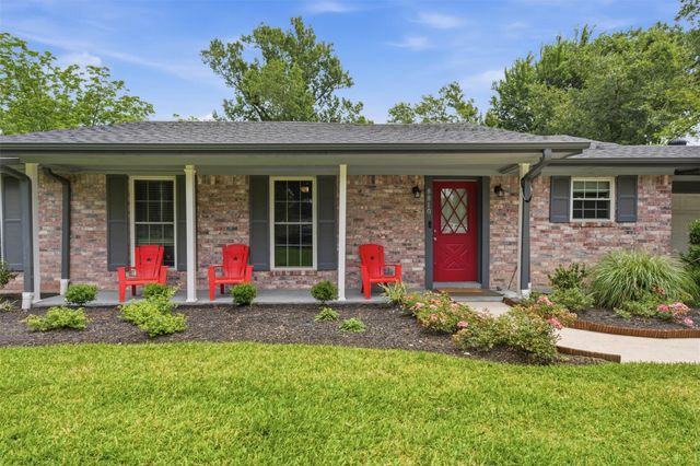 8810 Seber Dr — Willow Creek Manor Sec 01