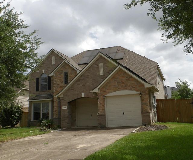 2506 Ventura Dr — Victory Lakes Sec 3 2004