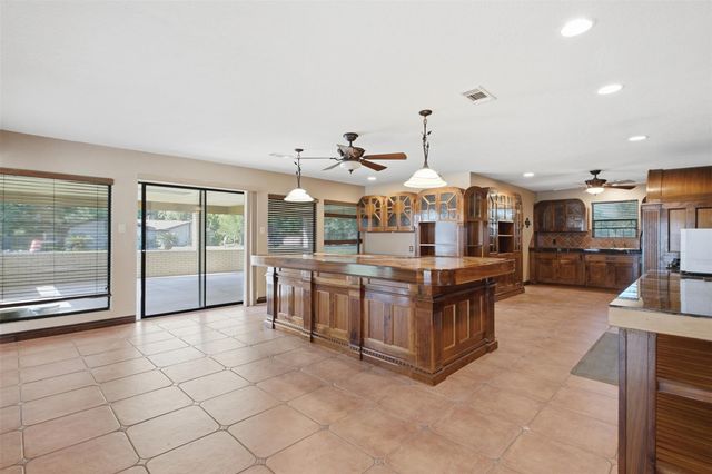 5902 McCullough St — Cedar Bayou Park West