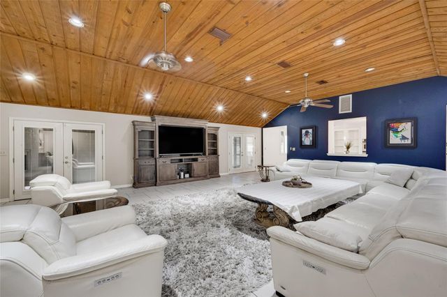 3123 Woodland Ct — Shady River Sec 03