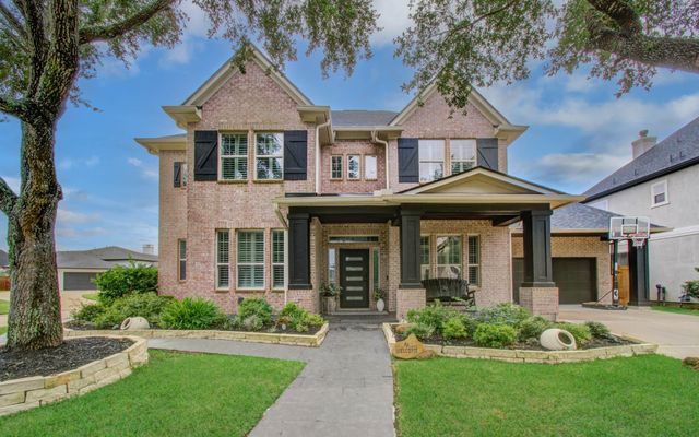 18807 Oriole Point Ct — Villages Of Cypress Lakes