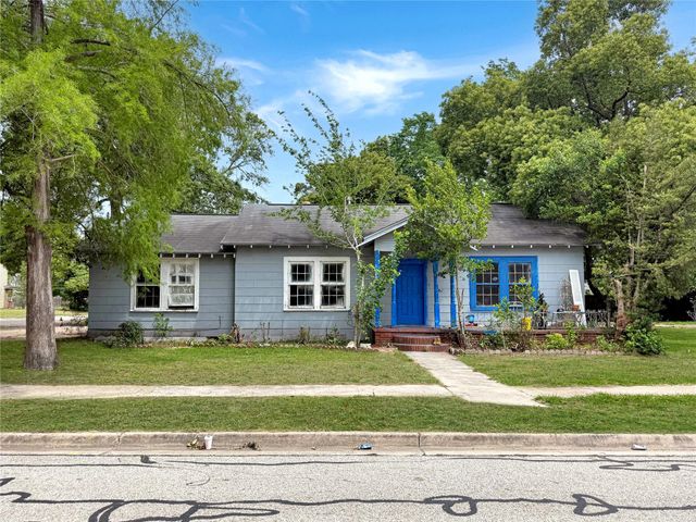 502 E Fayle St — Wright W P