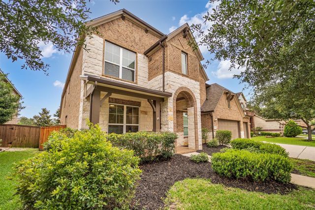 25715 Oakwood Knoll Dr — Monterrey At Willowbend Sec 2