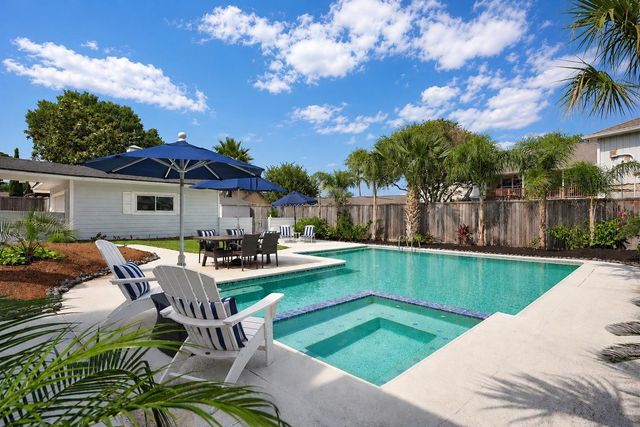 18639 Cape Charles Ln — Nassau Bay