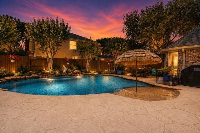 2884 Tuscania Ln — Tuscan Lakes