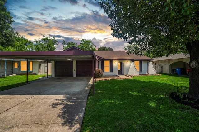 4511 Connorvale Rd — High Meadows Sec 06