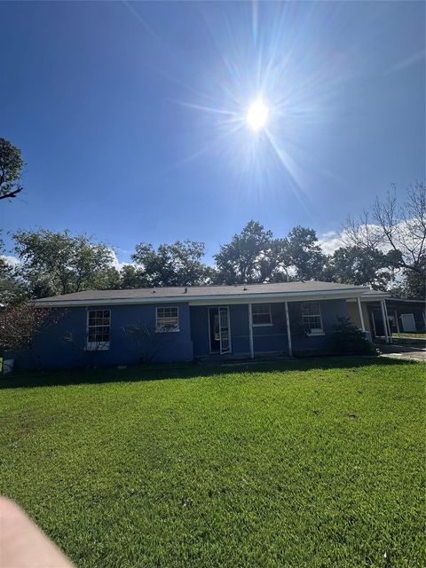108 Yaupon Dr — Lakewood Sec D