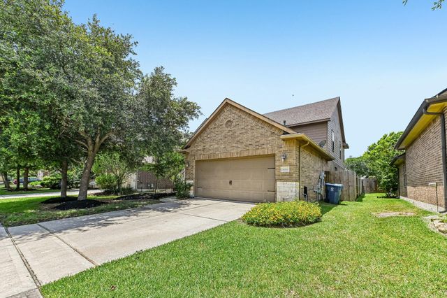 19315 Anchor Bay Ln — Waterhaven