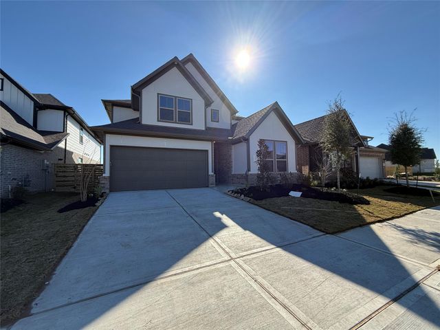 5007 North Star Trl — Austin Point