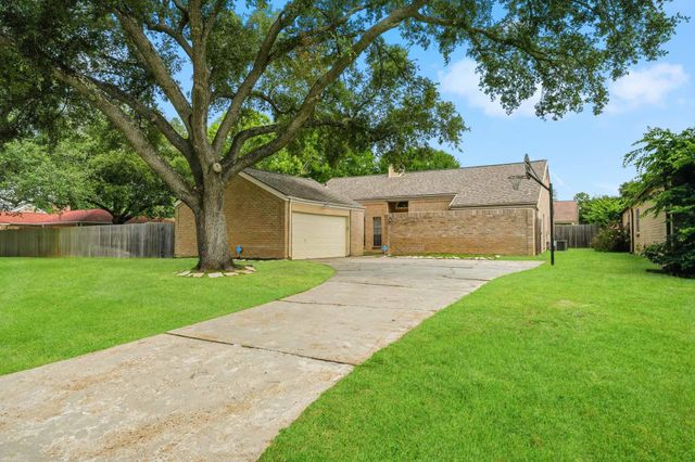 15026 Howland St — Concord Colony Sec 01