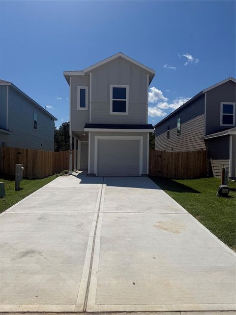 3618 Duplet Ave — Villages of Greystone