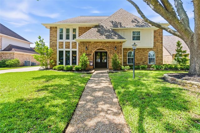 1705 Country Club Blvd — Sugar Creek