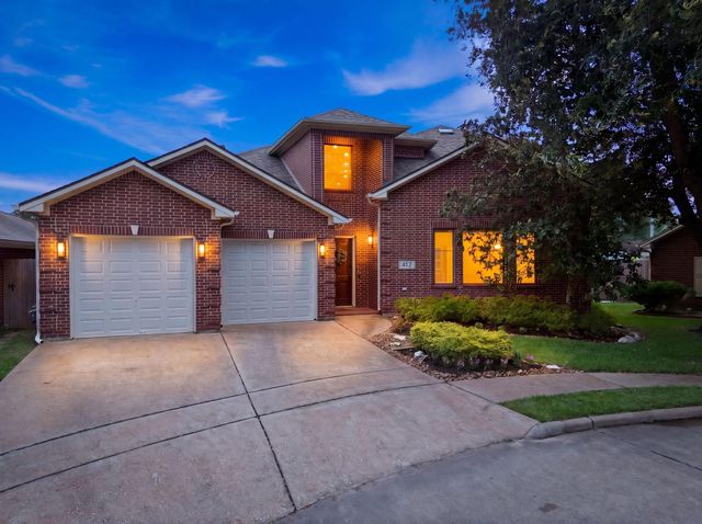 412 Live Oak Ln — Friends Crossing Sub 95