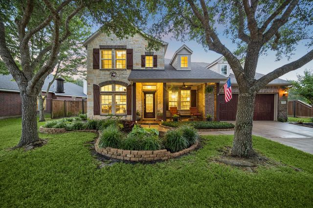 3102 London Ln — Sienna Village of Shipmans Landing