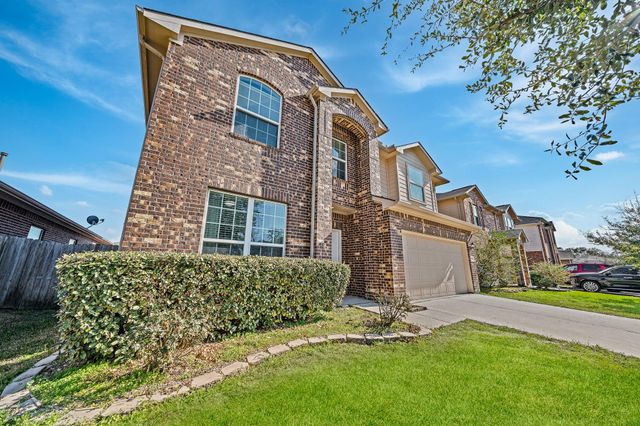22922 Jetty Manor Ln — Highland Glen