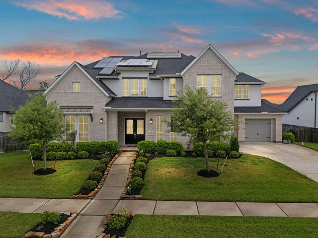 10315 Fountain Shore Dr — Sienna