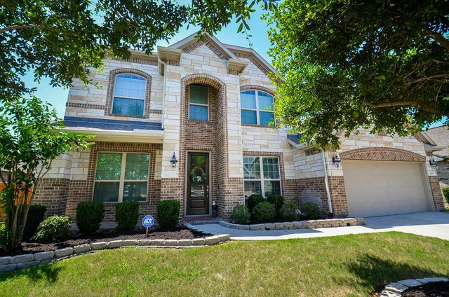 1707 Tonkawa Trl — Cane Island