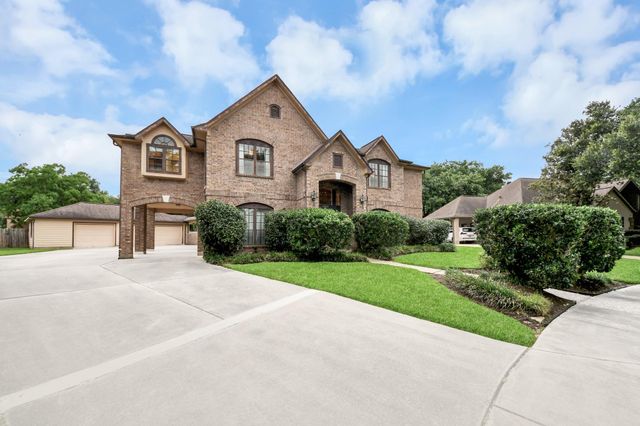 2223 Leisure Ln — Pecan Grove Plantation Sec 7