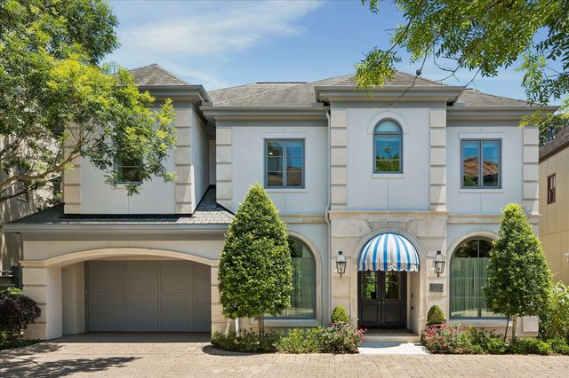 207 Briar Oaks Cv — Abbey Woods Amd