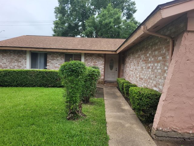 13803 Southline Rd — Townewest Sec 1