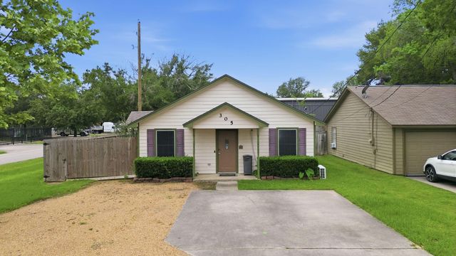 305 Peach St — Tallow Trace