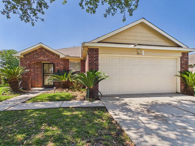 9615 Adobe Rose Dr — Woodland Pines Sec 1