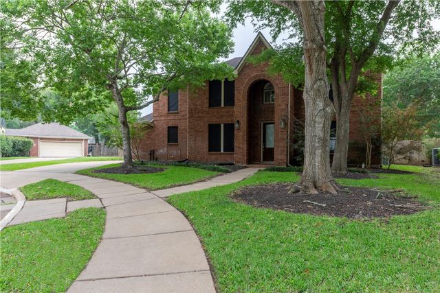1107 Copperwood Ct — Pecan Grove Plantation