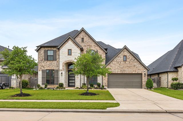 2035 Taylor Marie Trl — Firethorne West Sec 18