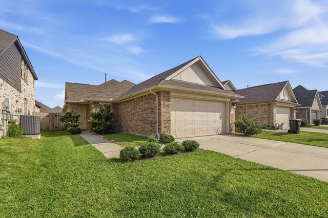 5047 Aspen Orchard Dr — Traces Sec 1 Pt Rep #7