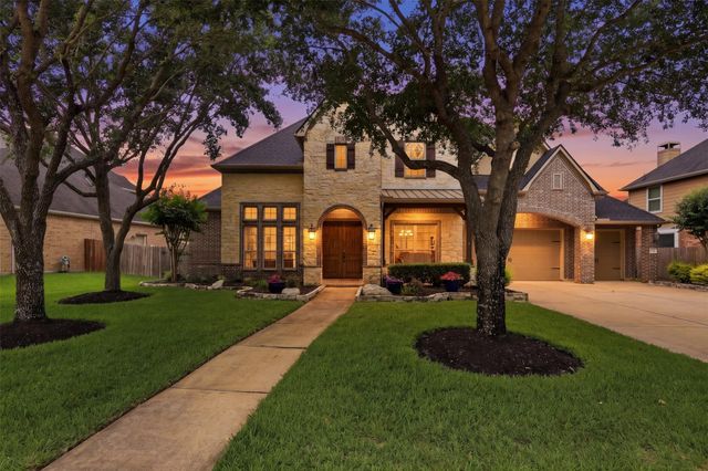 2246 Monarch Terrace Dr — Firethorne Sec 10