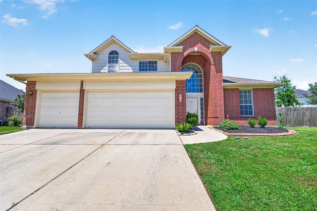2714 Holly Walk Ln — Devonshire Woods Sec 03