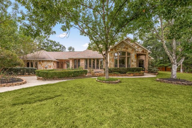 28618 Benders Crossing Dr — Benders Landing