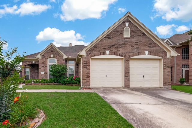 1707 Country Club Cove Dr — Country Club Cove