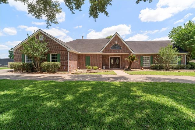 26101 Hunter Ln — G W Cartwright