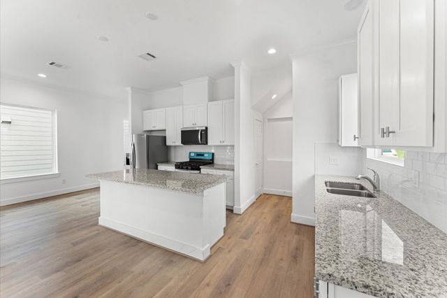 6413 Leopold Star Ln — Thomas Homes