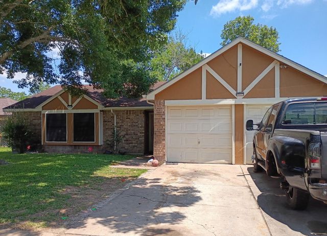7019 Zieglers Grv — Tara Sec 2