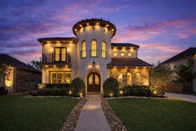 6007 Abercombie Lane — RIVERSTONE