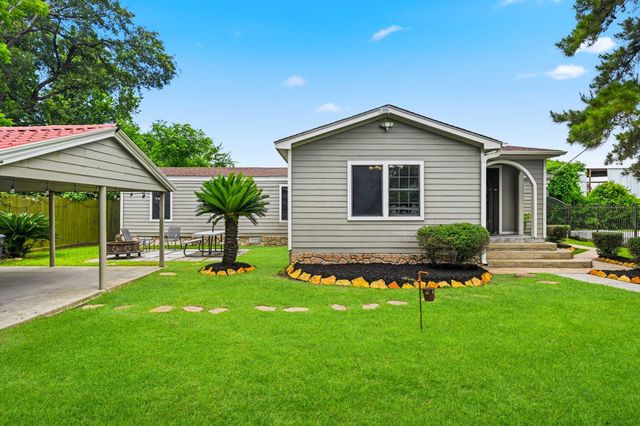 7241 Glen Falls St — Beaumont Place