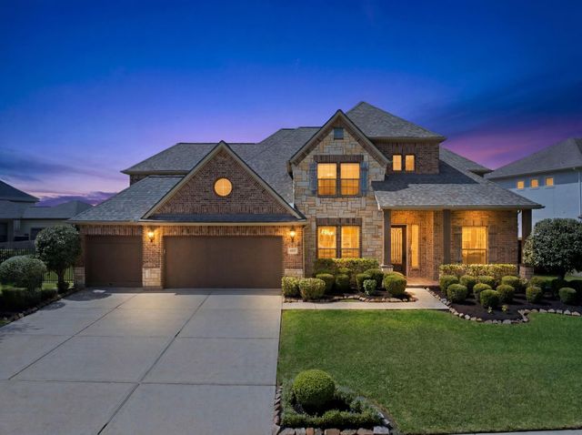 4527 Estella Ct — Mar Bella Sec 5 Ph II 2009